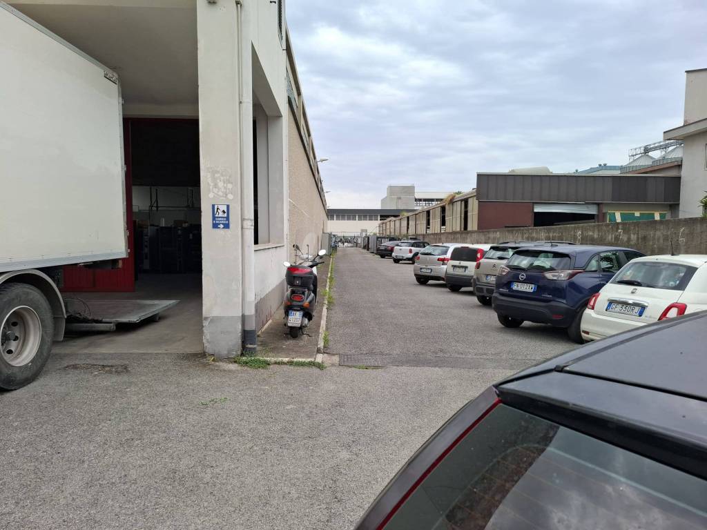 Immobile a Salerno in Via Tiberio Claudio Felice - Foto 4