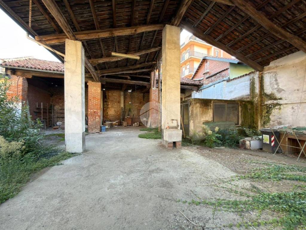 Casa indipendente a Volpiano in Via Emanuele Filiberto, 21 - Foto 2