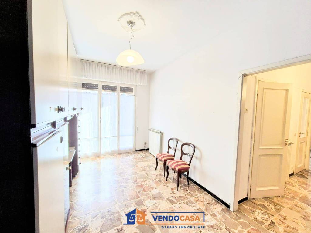 Appartamento a Finale ligure in Via Piemonte - Foto 5