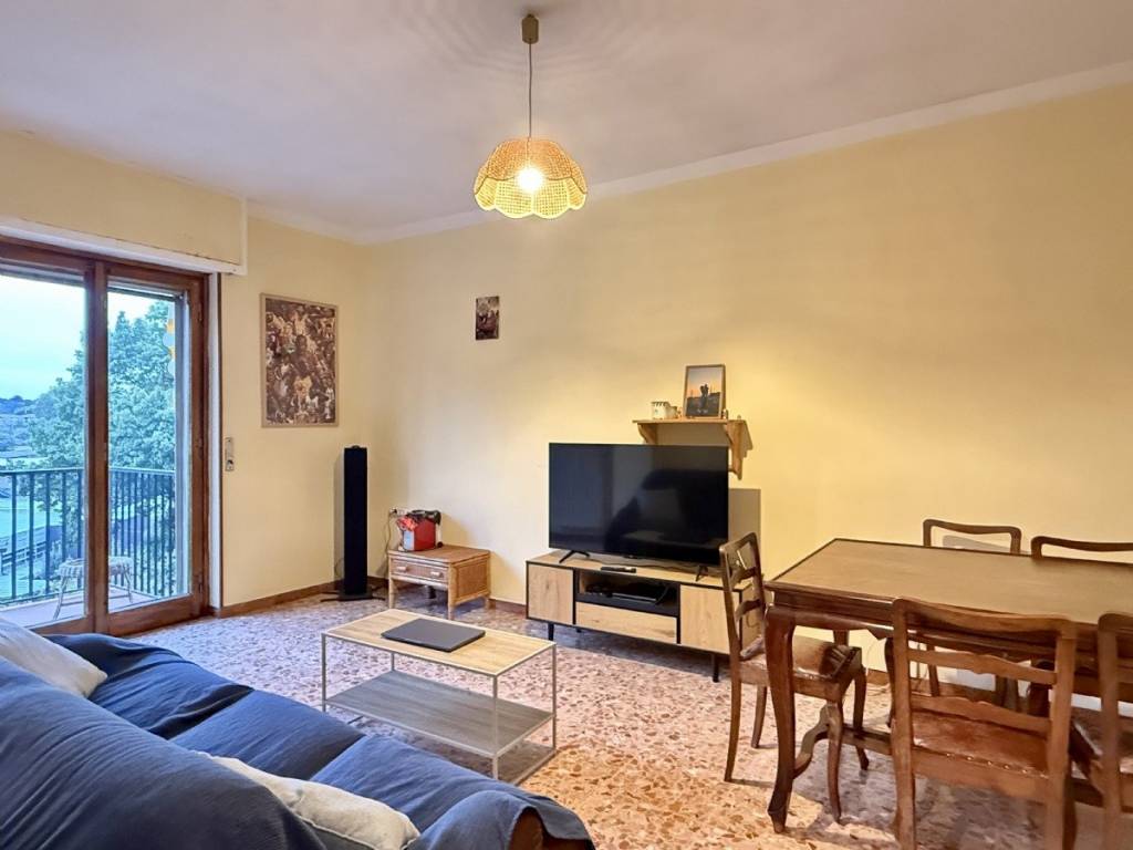 Appartamento a Ivrea in Via Capuccini 10 - Foto 3