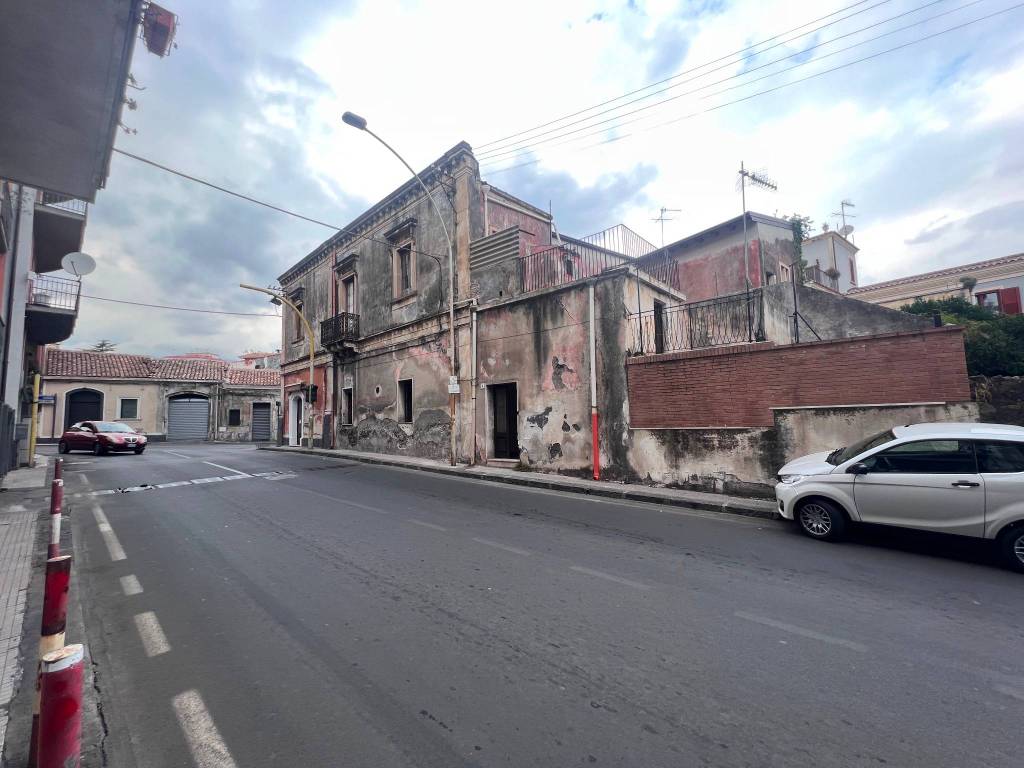 Casa indipendente a Giarre in Via Callipoli, 408 - Foto 4