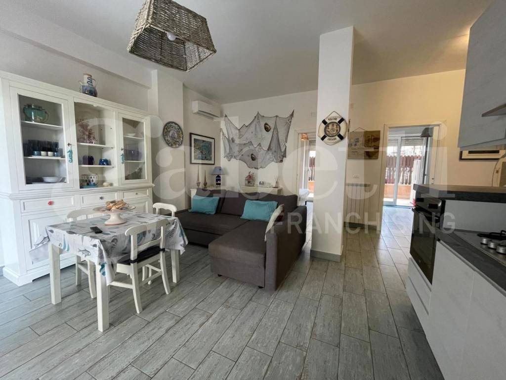 Appartamento a Gaeta in Via Ancona , 21-23 - Foto 3