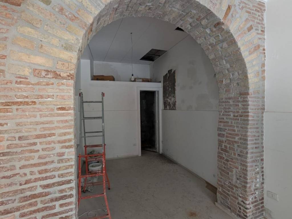 Immobile a Barcellona pozzo di gotto in Via Umberto I, 199 - Foto 3