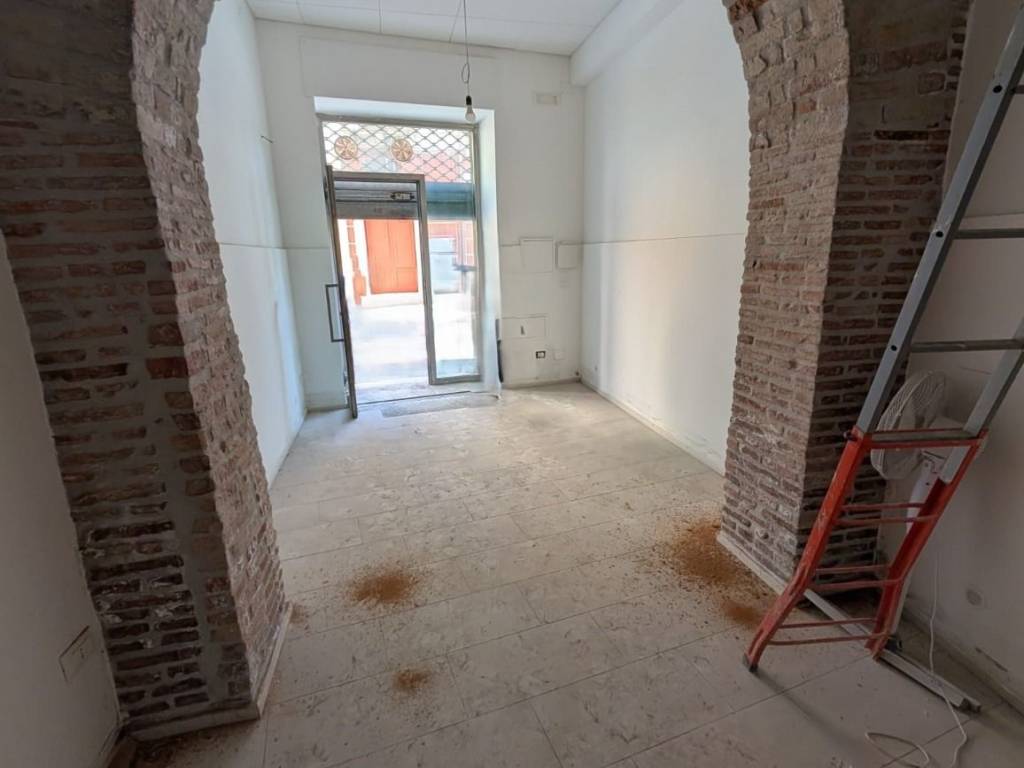 Immobile a Barcellona pozzo di gotto in Via Umberto I, 199 - Foto 4