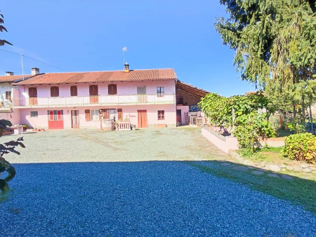 Rustico / casale a Envie in Via Chiesa, 11 - Foto 2