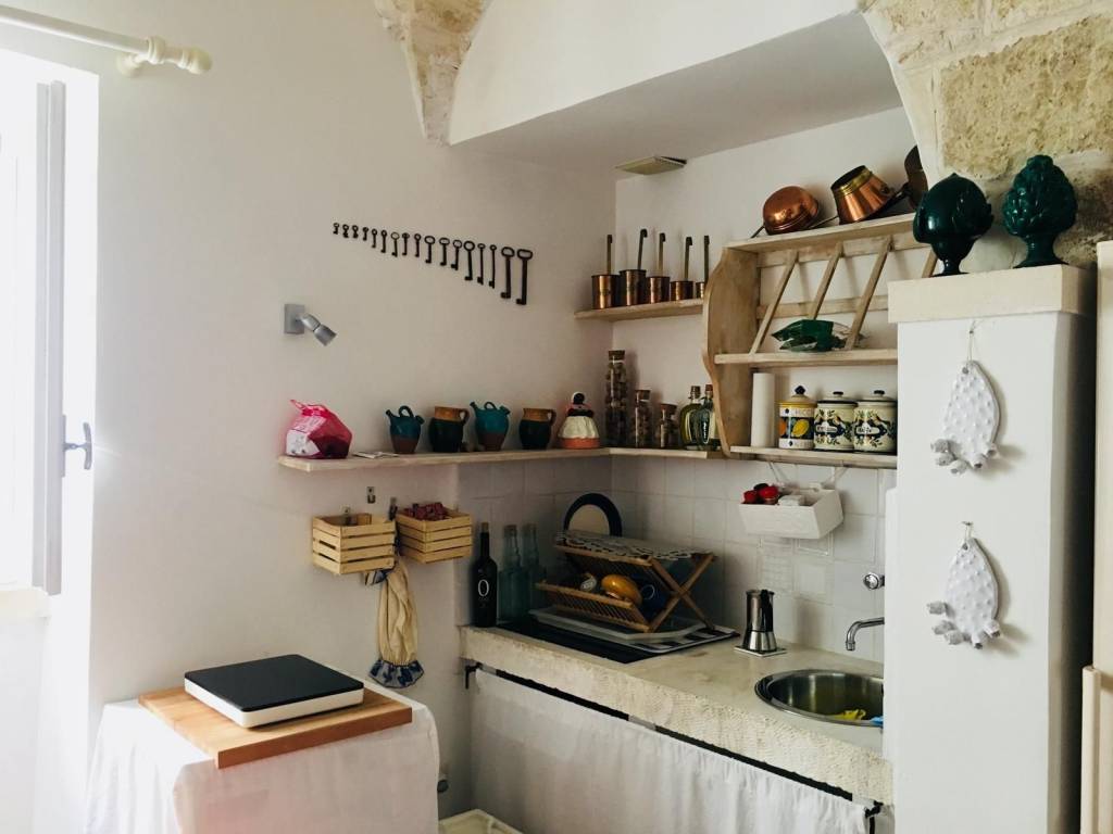 Appartamento a Ostuni in Vico Balsamo De Landria, 41 - Foto 4