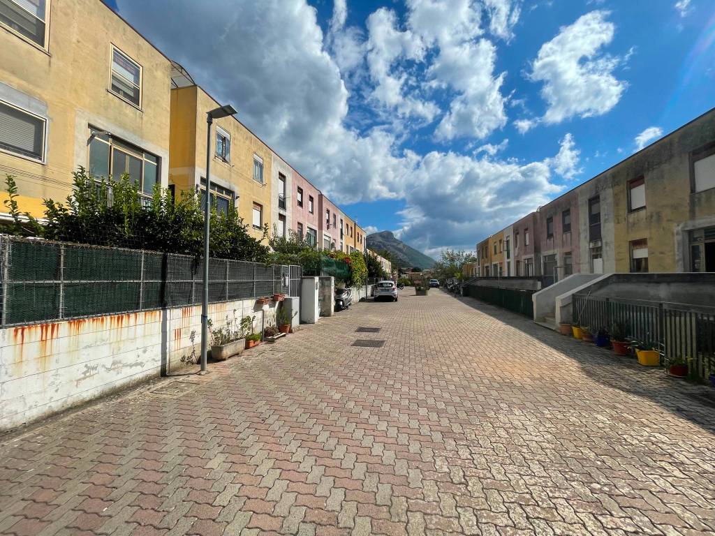 Appartamento a Salerno in Viale dei Monti Lattari - Foto 2