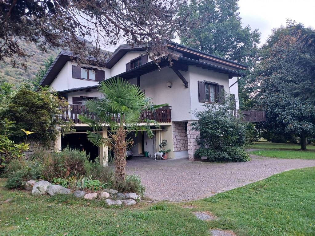 Villa a Omegna in Via dei Faggi - Foto 2