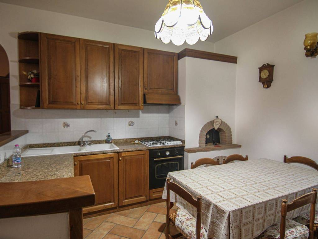 Appartamento a Panicale in Piazza Mazzini - Foto 4