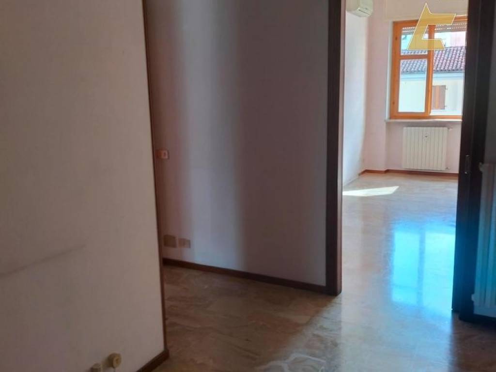 Appartamento a Asti in via padre angelo graziano - Foto 4