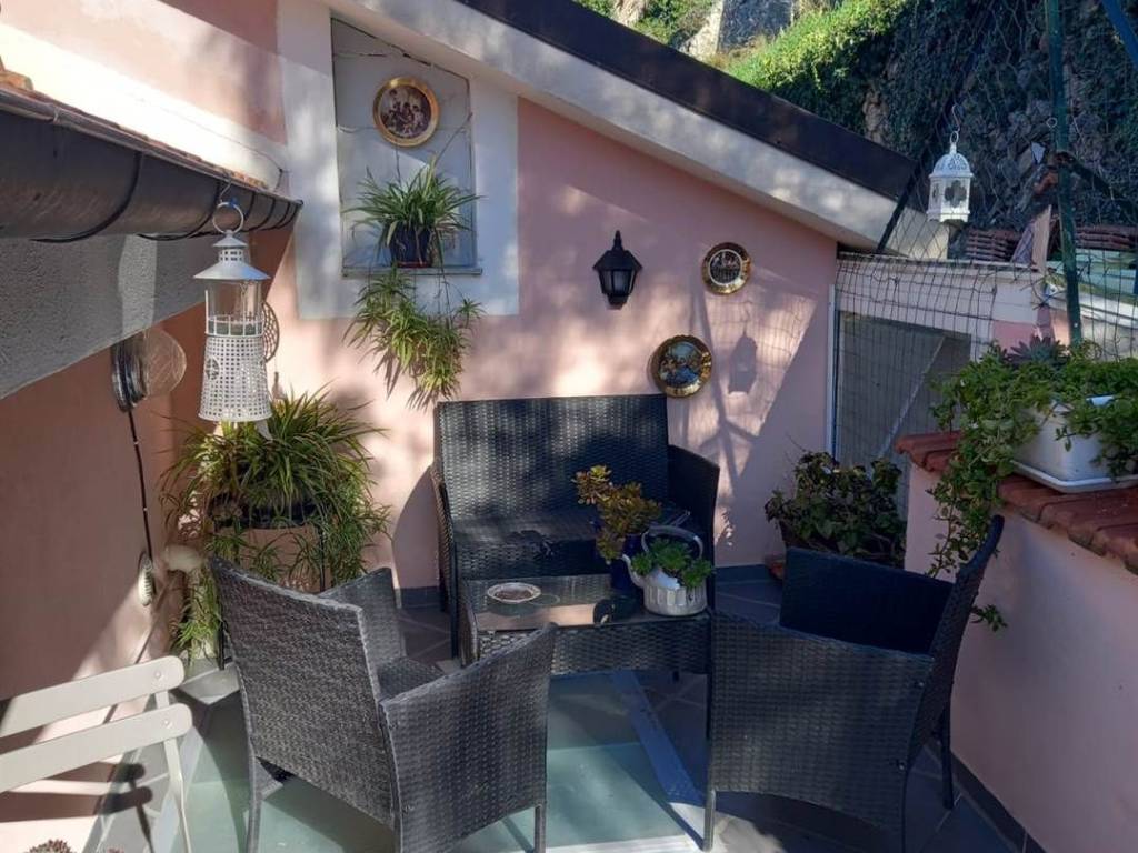 Casa indipendente a Ventimiglia - Foto 2