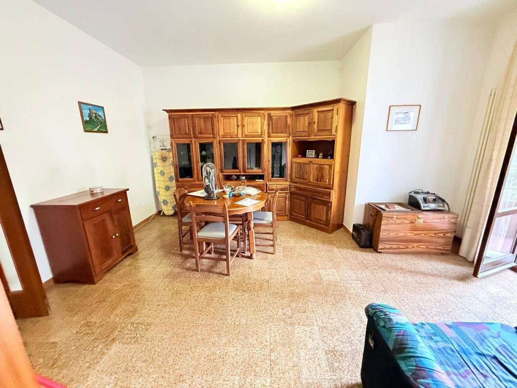 Appartamento a Fermignano in Via Oberdan - Foto 2