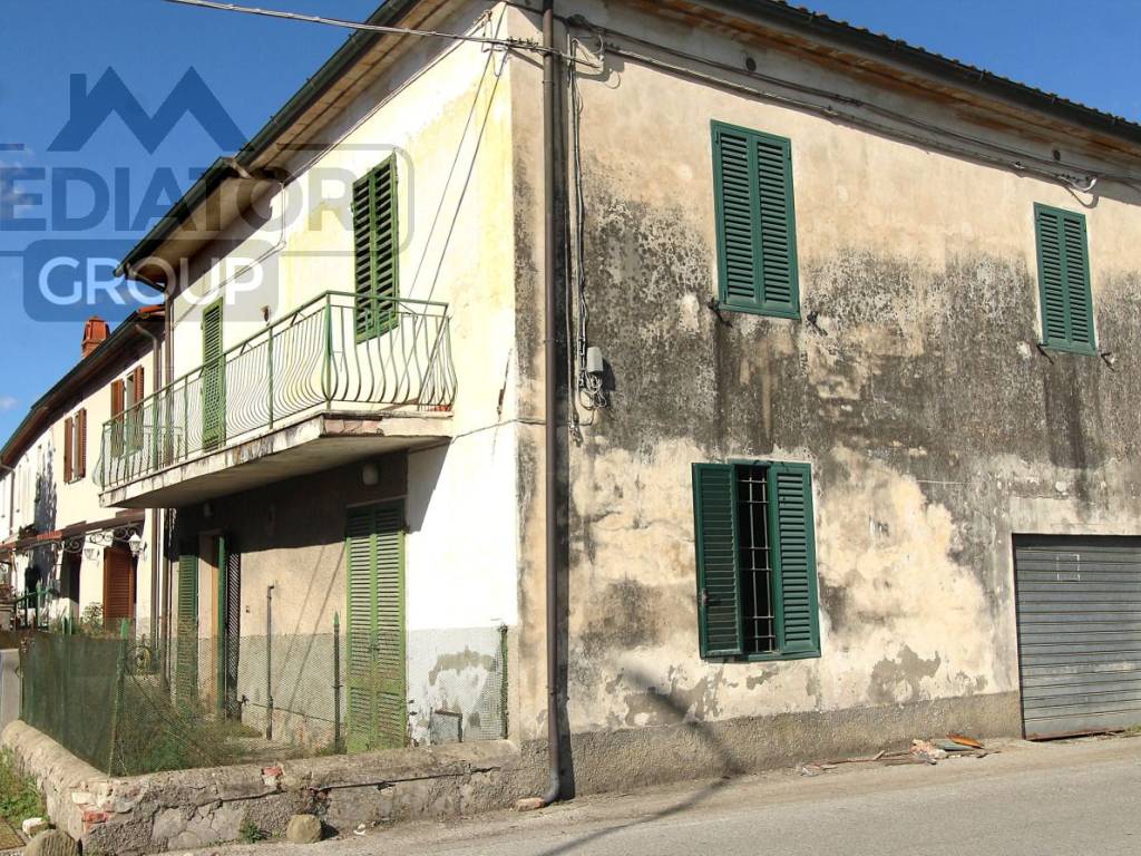 Casa indipendente a Ponte buggianese in Via Crociale del Sarto, 27 - Foto 3