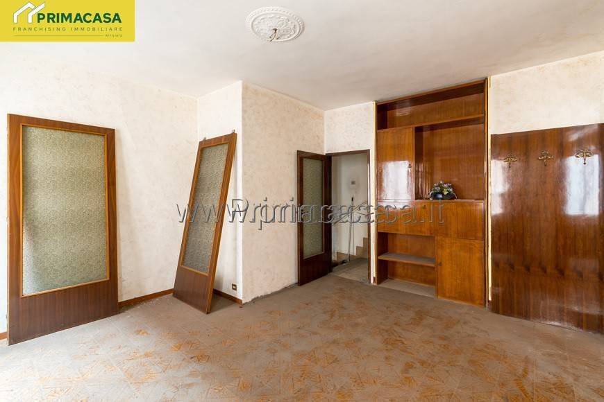 Casa indipendente a Carpi in Corso Roma, 18 - Foto 2