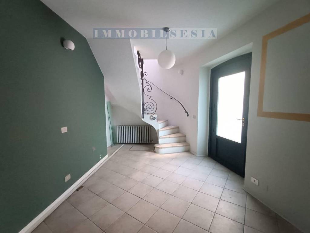 Immobile a Borgosesia in Via prof. calderini, 26 - Foto 3