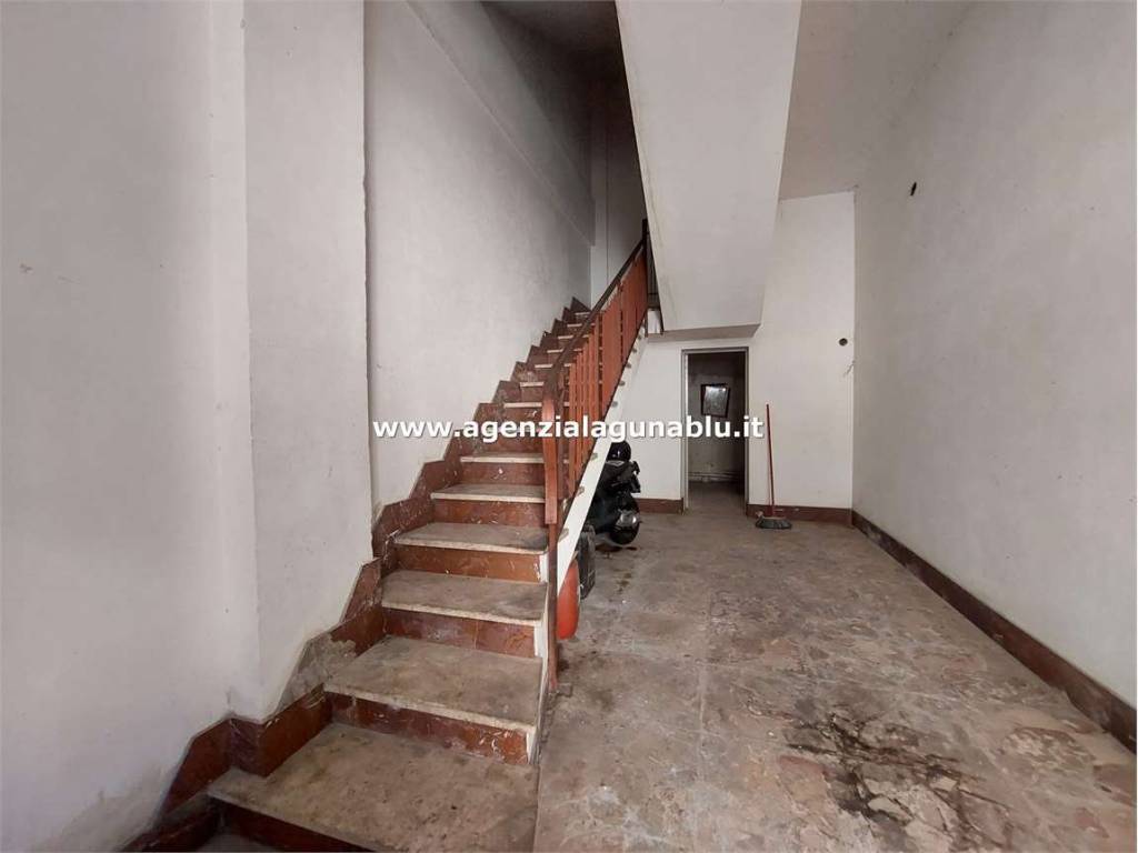 Palazzo / stabile a Mazara del vallo in Piazza Matteotti - Foto 2