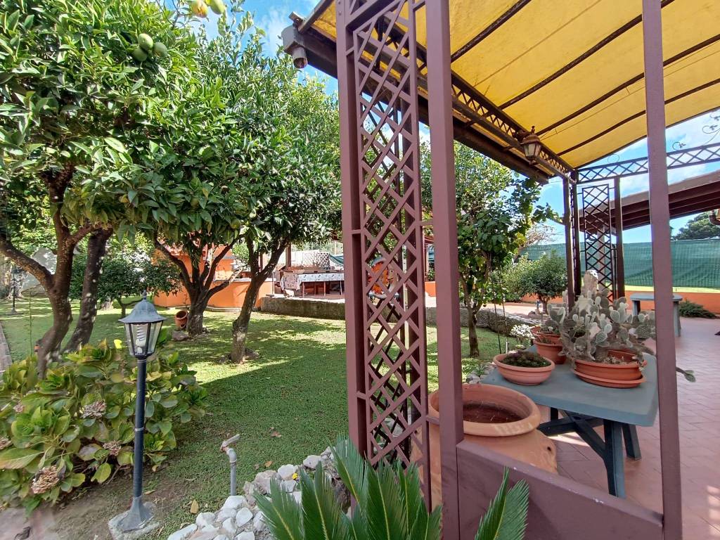 Villa a San felice circeo in Via Giacomo Leopardi - Foto 2