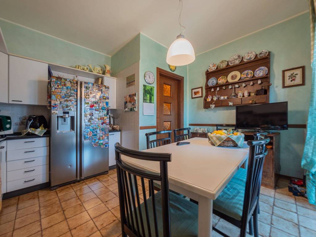 Appartamento a Asti in Via Domenico Badalin - Foto 5