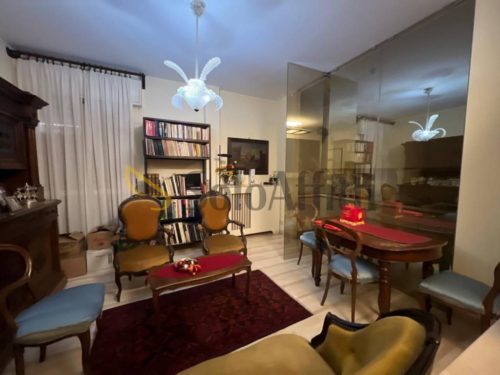 Appartamento a Modena in Via Archirola - Foto 2