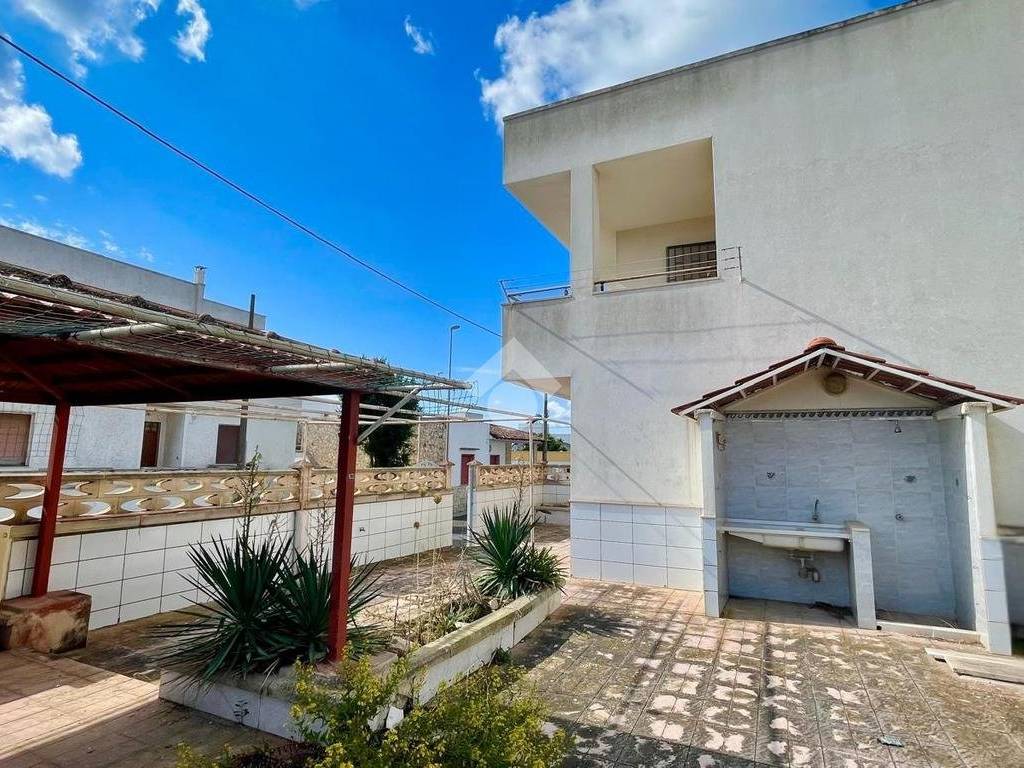 Casa indipendente a Ugento in Via paganini - Foto 2