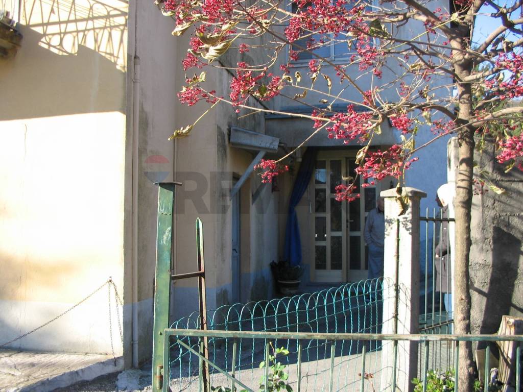 Appartamento a Caravate in Via XX Settembre, 73 - Foto 3