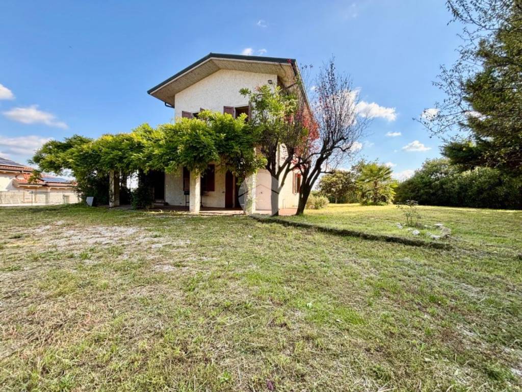 Villa a Pozzolengo in Via Ridello, 20 - Foto 2