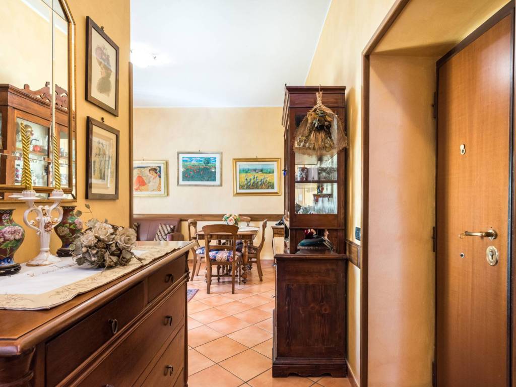 Appartamento a Ciampino in Via Vittorio Veneto, 33 - Foto 2