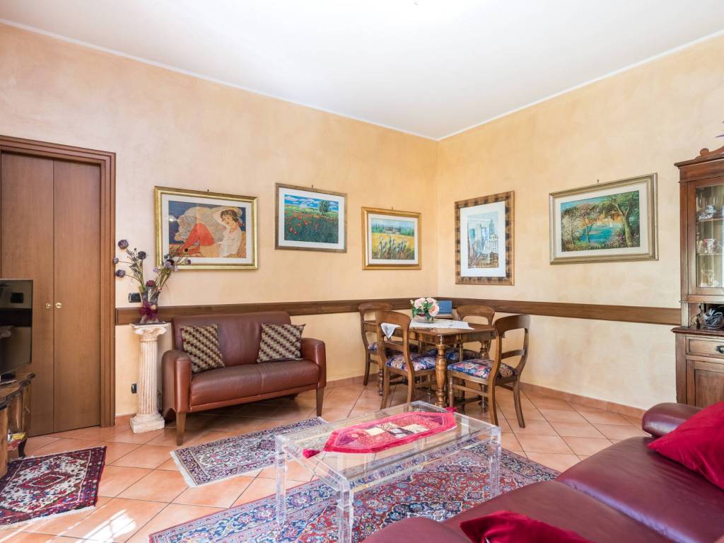 Appartamento a Ciampino in Via Vittorio Veneto, 33 - Foto 5