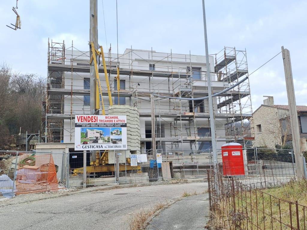 Appartamento a Arzignano in Via Alfredo Catalani - Foto 4