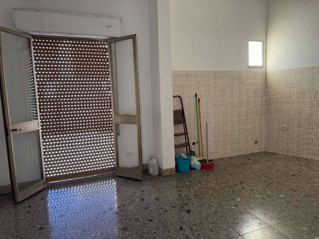 Appartamento a Manduria in via Cesare Battisti - Foto 3