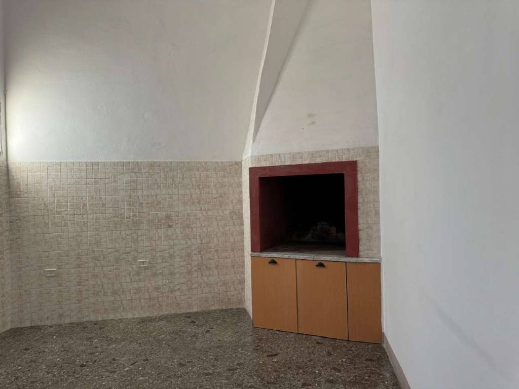 Appartamento a Manduria in via Cesare Battisti - Foto 5
