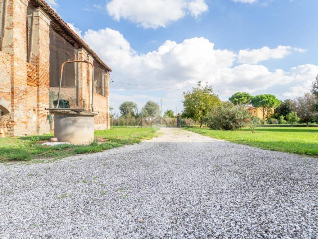 Casa indipendente a Masi torello in Via Malerba, 10 - Foto 2