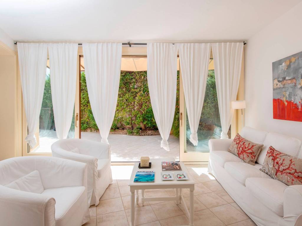 Villa a Pula in Località Is Molas - Foto 3