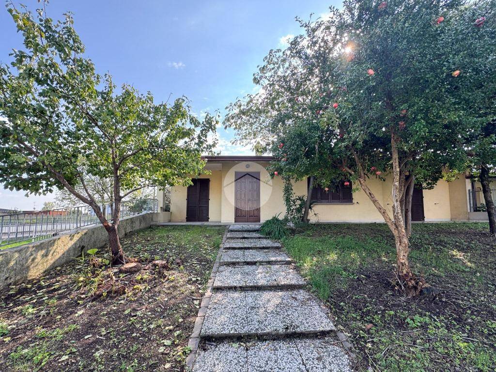 Villa a Castrezzato in Via Monsignor Alessandro Galli, 20 - Foto 2