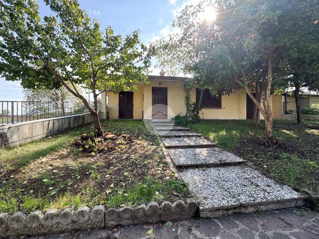 Villa a Castrezzato in Via Monsignor Alessandro Galli, 20 - Foto 3
