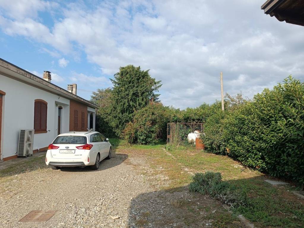 Villa a Piacenza in Via Luigi Einaudi, 28 - Foto 3