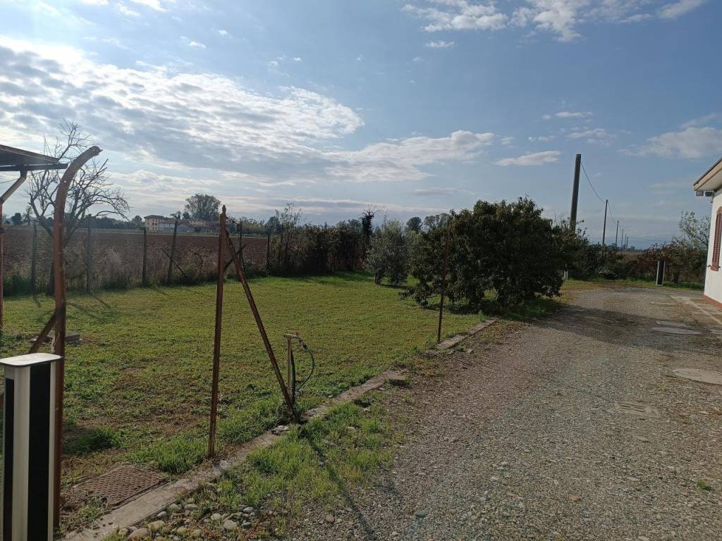 Villa a Piacenza in Via Luigi Einaudi, 28 - Foto 4