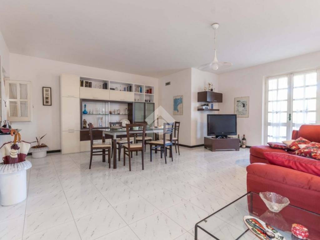 Casa indipendente a Roseto degli abruzzi in Contrada Solagna, 20 - Foto 3