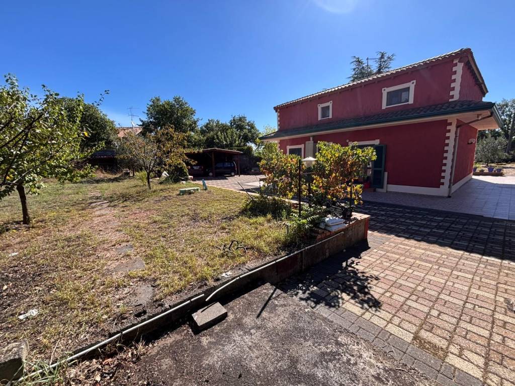 Villa a Nicolosi in Via Agrigento, 10 - Foto 4