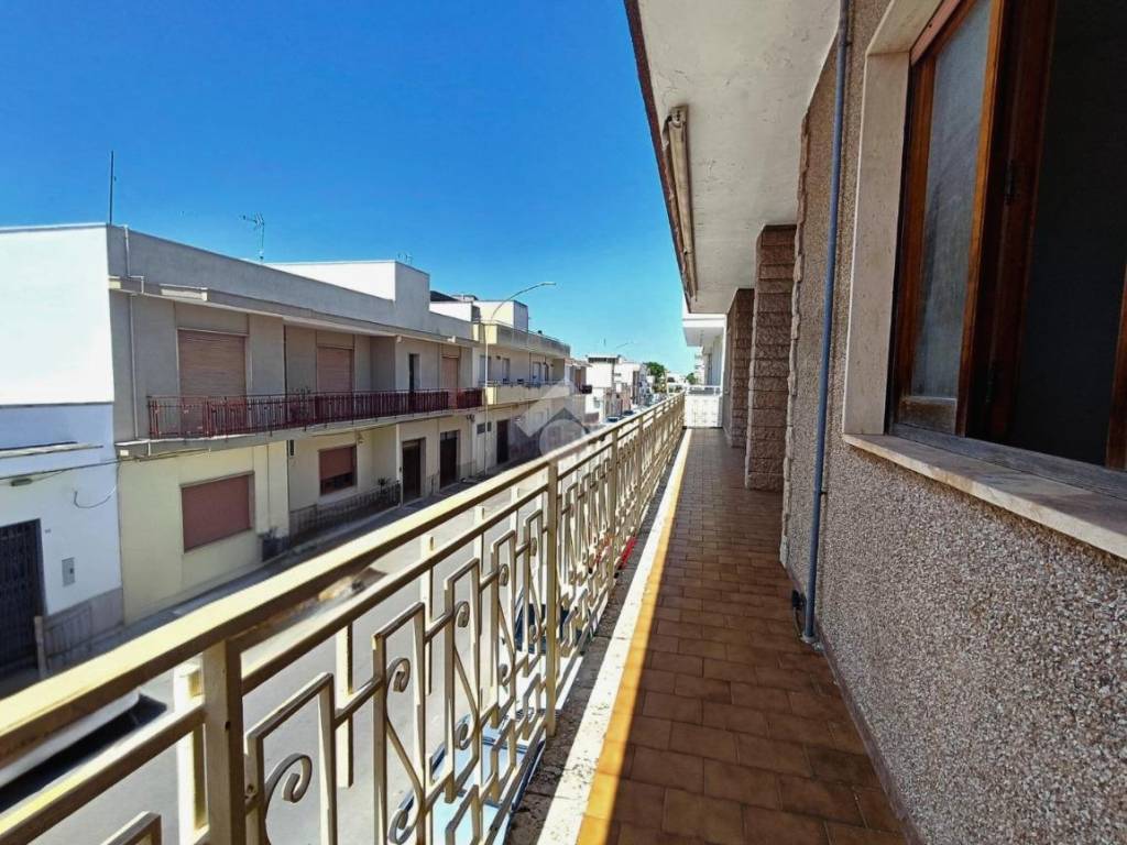 Appartamento a Nardò in Via Luigi Einaudi - Foto 5