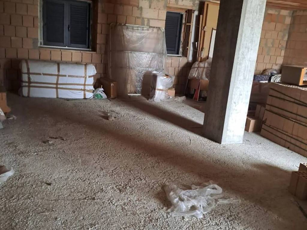 Villa a Potenza in Contrada Piani Del Mattino S.N.C. - Foto 3