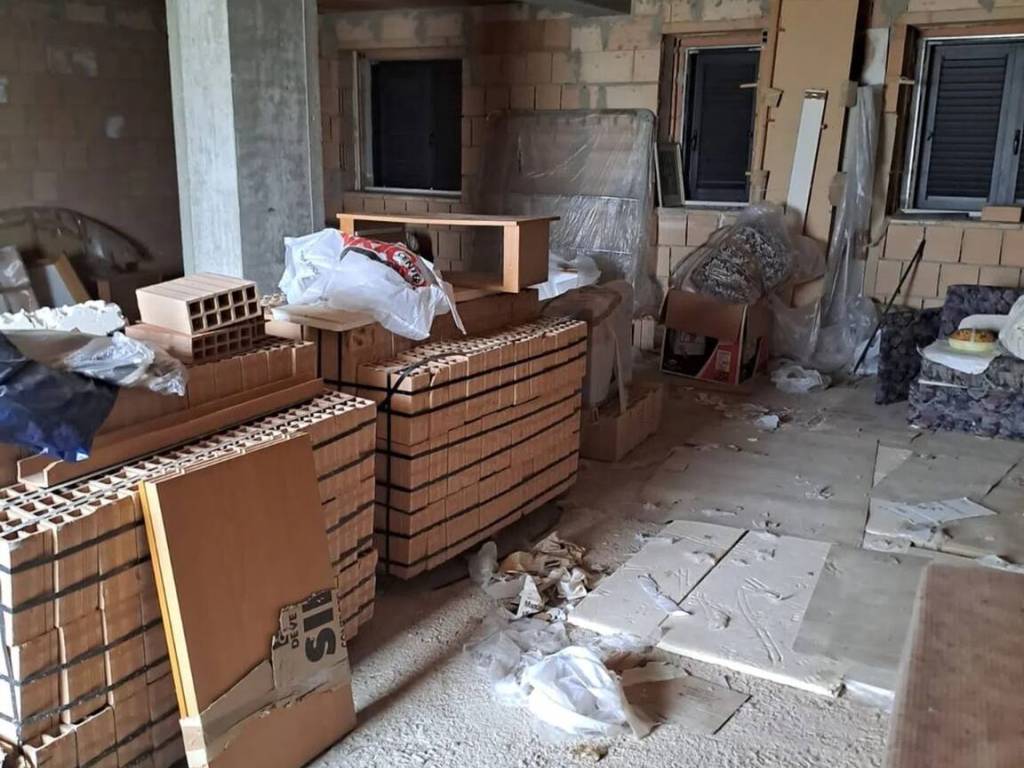 Villa a Potenza in Contrada Piani Del Mattino S.N.C. - Foto 5