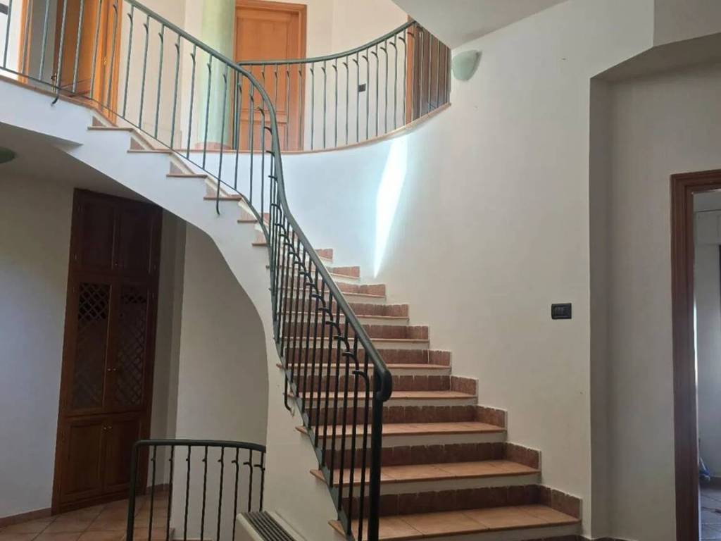 Villa a Tempio pausania in Via Marsala - Foto 4