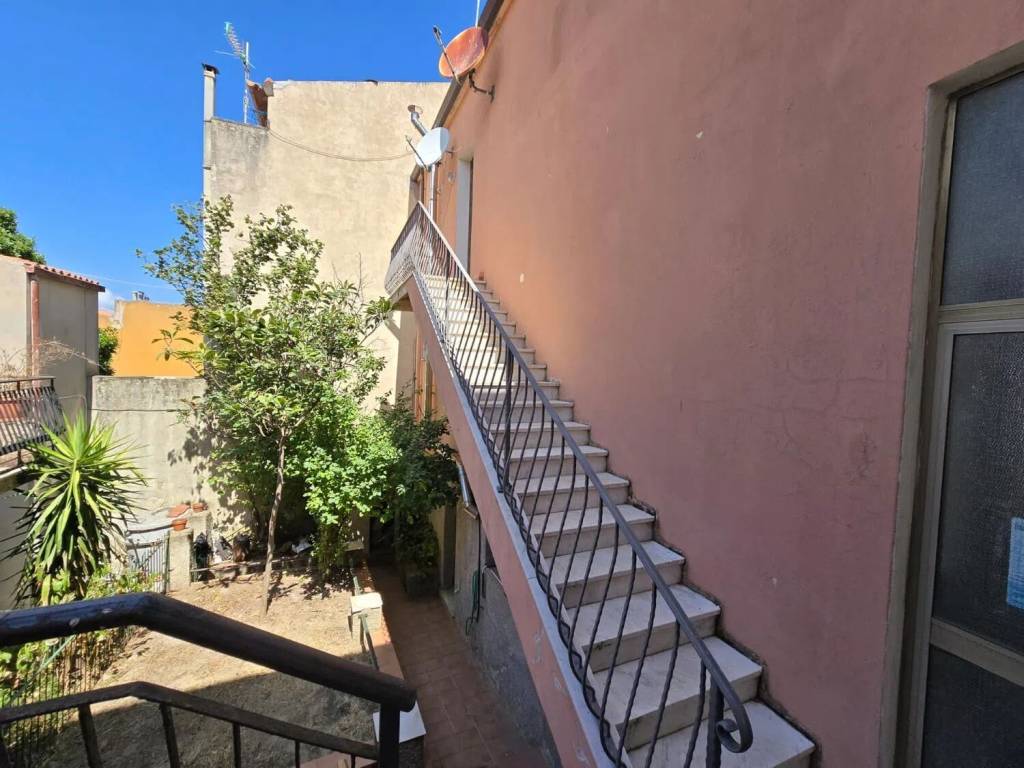 Appartamento a Tempio pausania in Via Trieste, 23 - Foto 3