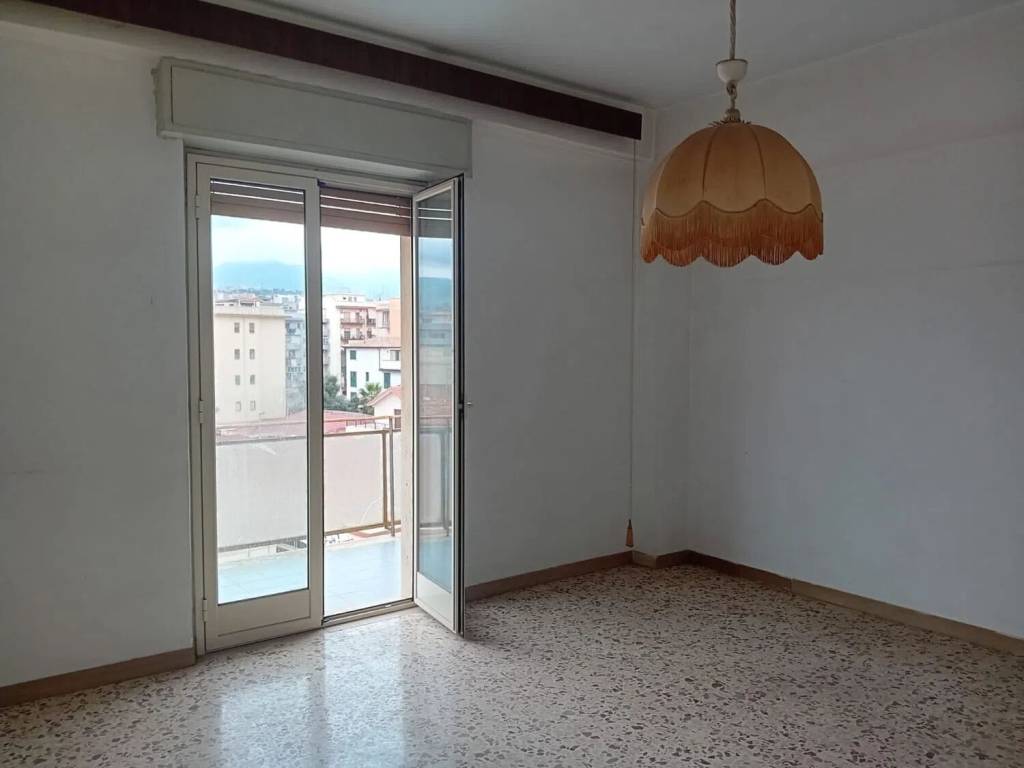 Appartamento a Reggio calabria in Traversa Vi Via Sbarre Centrali, 8 - Foto 2