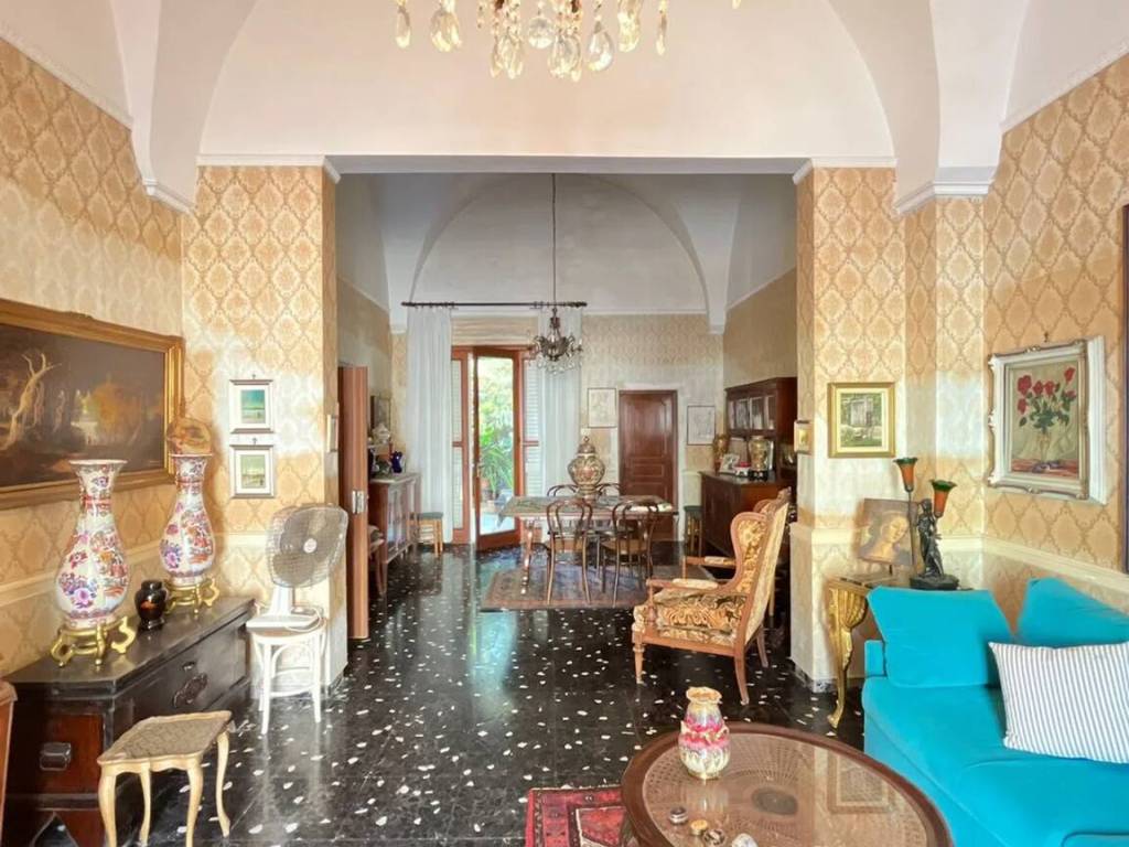 Appartamento a Salice salentino in Via Pasquale Leone, 63 - Foto 2