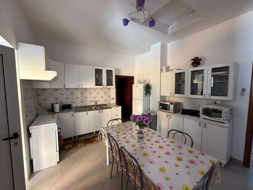 Villa a Caposele - Foto 3