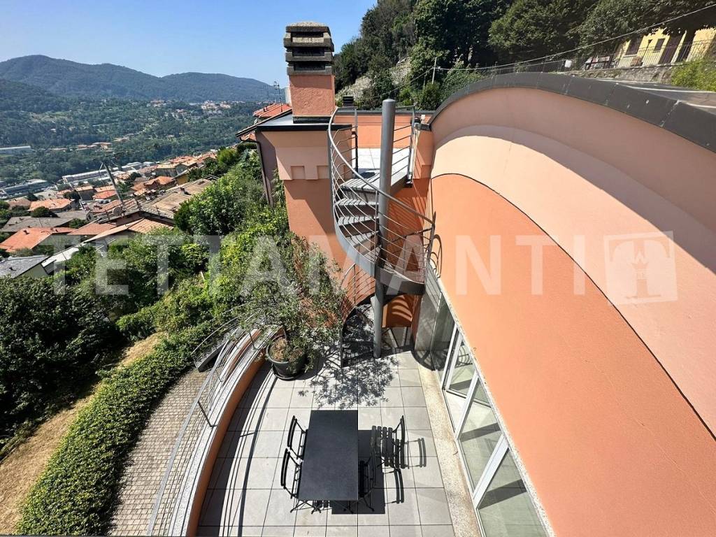 Appartamento a Cernobbio in Via Vittorio Veneto, 49 - Foto 4