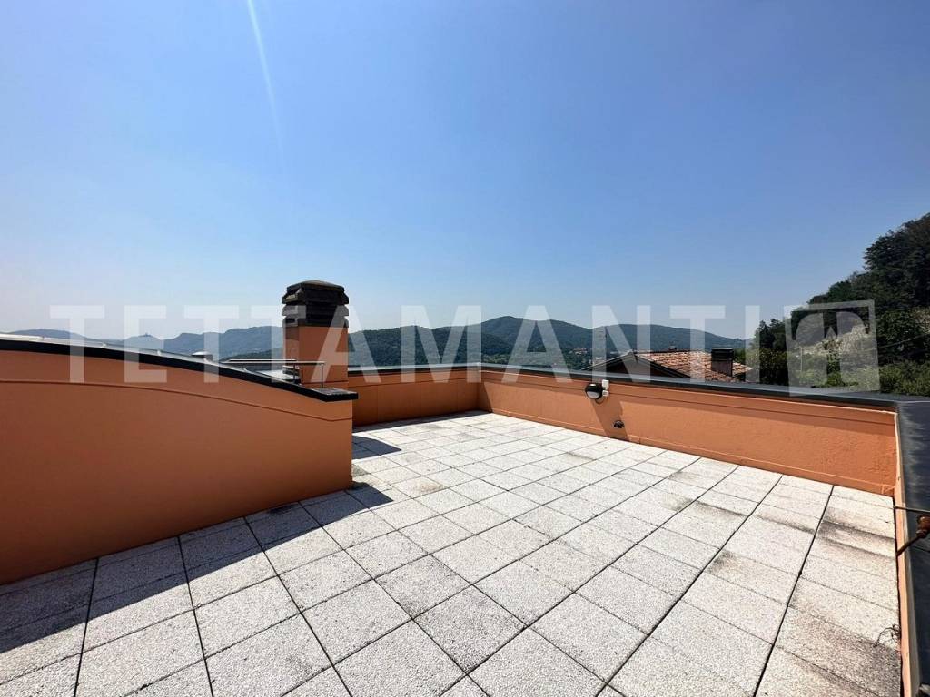 Appartamento a Cernobbio in Via Vittorio Veneto, 49 - Foto 5