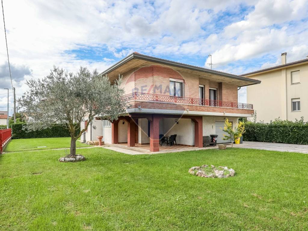 Villa a Selvazzano dentro in Via Santa Tecla, 3 - Foto 3